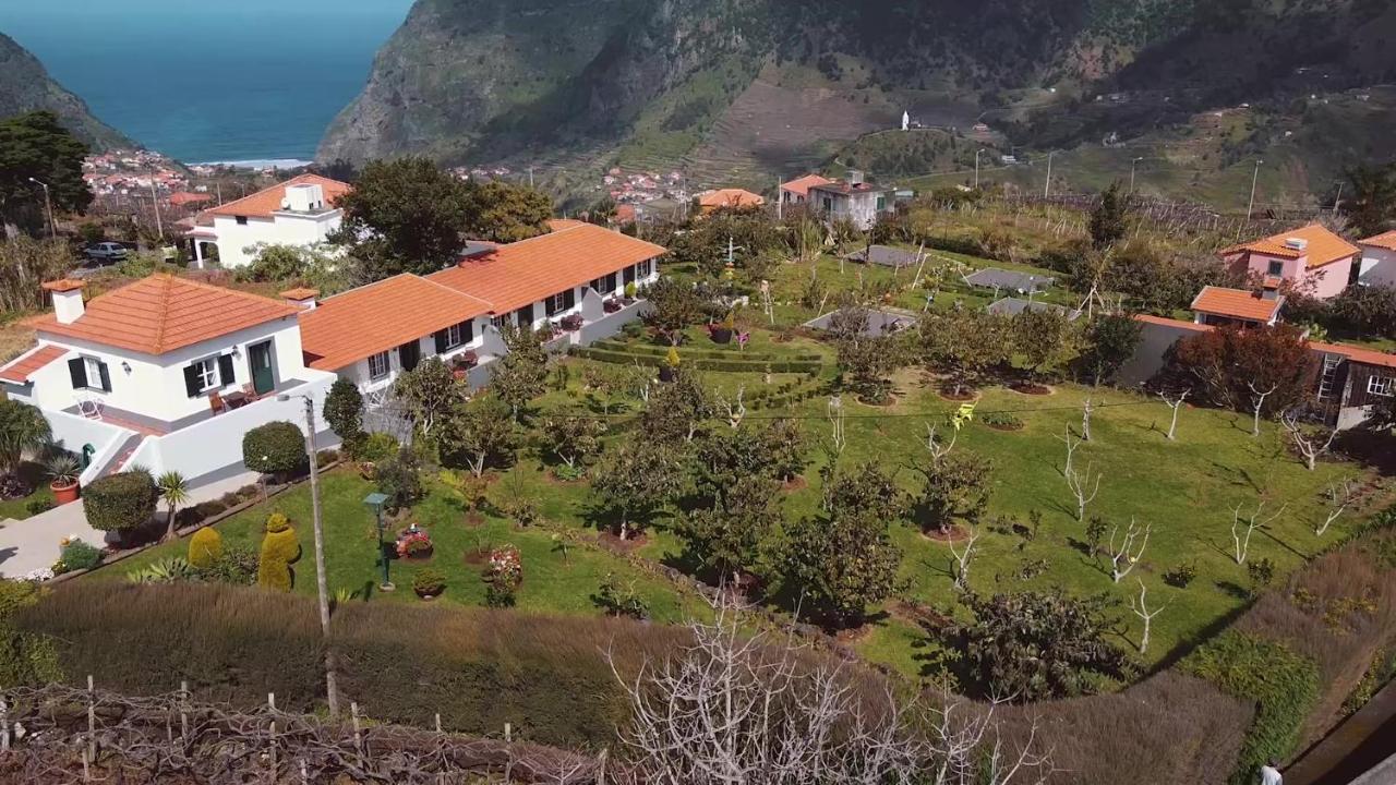 Granny'S Farm Guest House Sao Vicente  Exterior photo